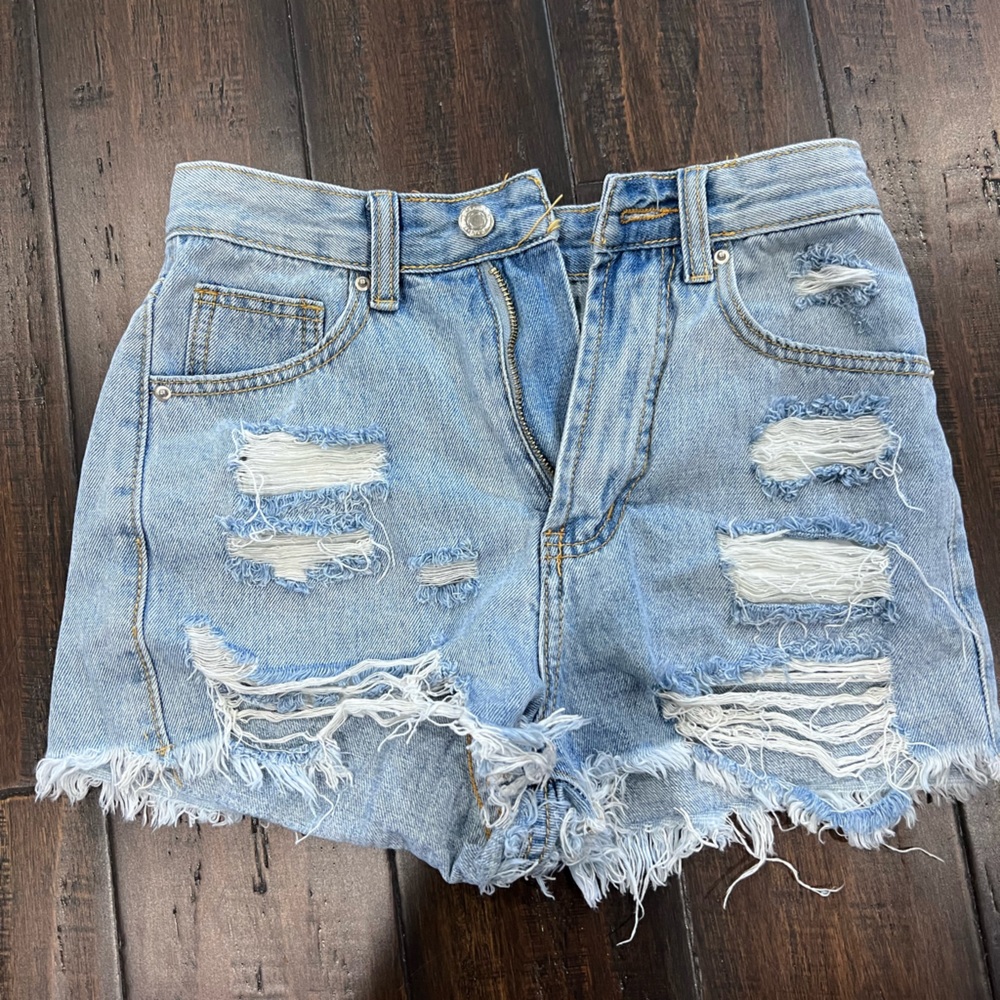 Never worn, XS Shein jean shorts